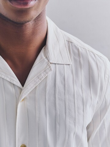 Next Regular Fit Hemd in Beige