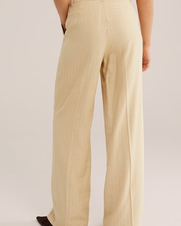 WE Fashion - Pierna ancha Pantalón de pinzas en beige