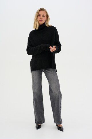 juoda My Essential Wardrobe Megztinis