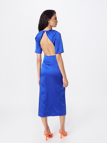 Warehouse Koktejlové šaty – modrá