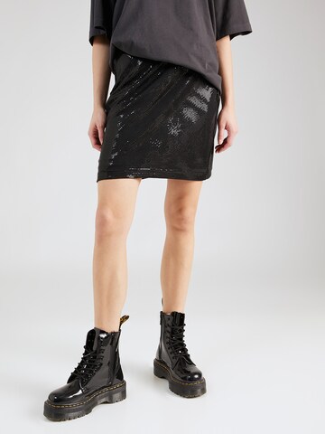 QS Skirt in Black: front