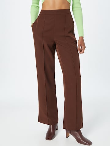 PIECES Wide leg Broek 'PCBOZZY' in Bruin: voorkant