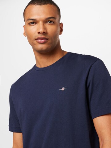 T-Shirt GANT en bleu