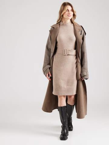 & Other Stories Kleid in Beige