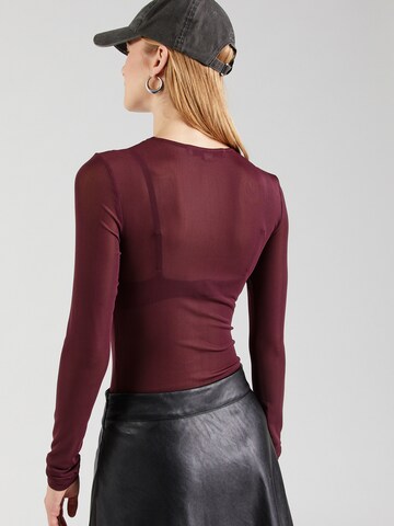 Body a maglietta di REMAIN in rosso