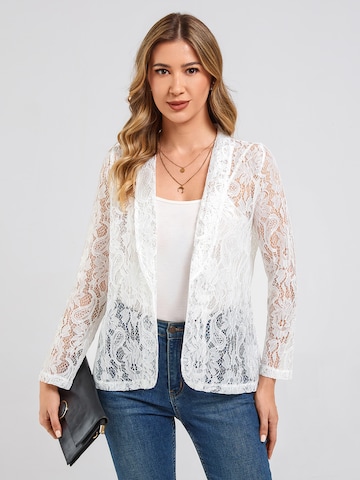 LapaPlus Knit Cardigan in White: front