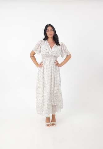 Robe d’été Elara en blanc : devant