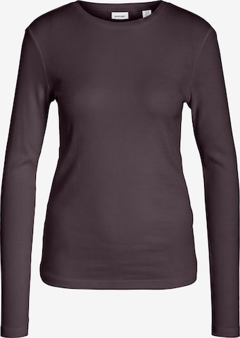 Noisy may Shirts 'NMStormy' i rød: forside