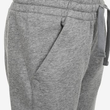 Tapered Pantaloni de la Nike Sportswear pe gri