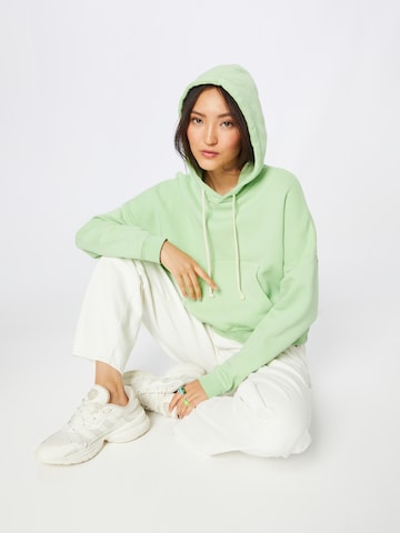 AMERICAN VINTAGE Sweatshirt 'Uticity' in Green