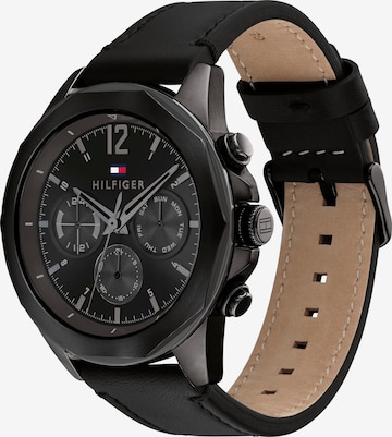 TOMMY HILFIGER Analog watch in Black