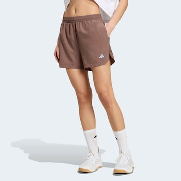 ADIDAS PERFORMANCE Loosefit Sportshorts in Braun: Vorderseite