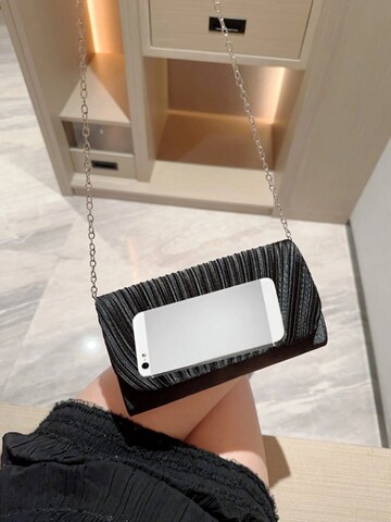 Tomshop24-7 Clutch 'Sati' in Black