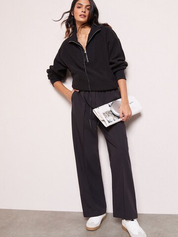 Friends Like These Pullover in Schwarz