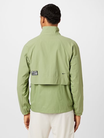 Veste de sport NIKE en vert