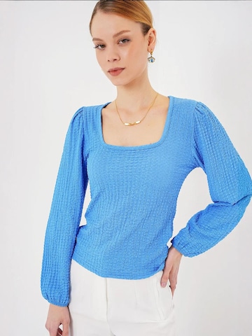 Bigdart Blouse in Blauw