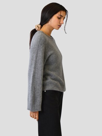 Lilavie Pullover 'Sophiaa' in Grau