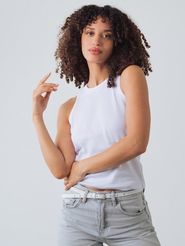 Honest Basics - Top en blanco