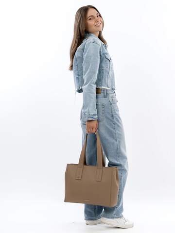 Emily & Noah Shopper in Beige