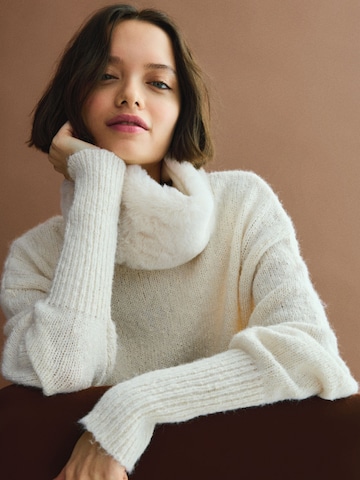 Fascia per la testa di Bershka in beige