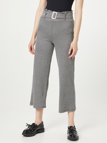 Coupe slim Pantalon Koton en noir : devant