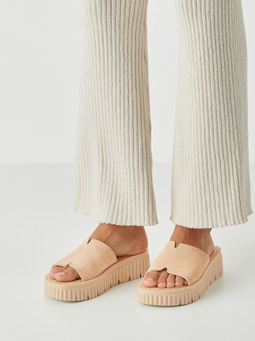 Tamaris Papucs - bézs