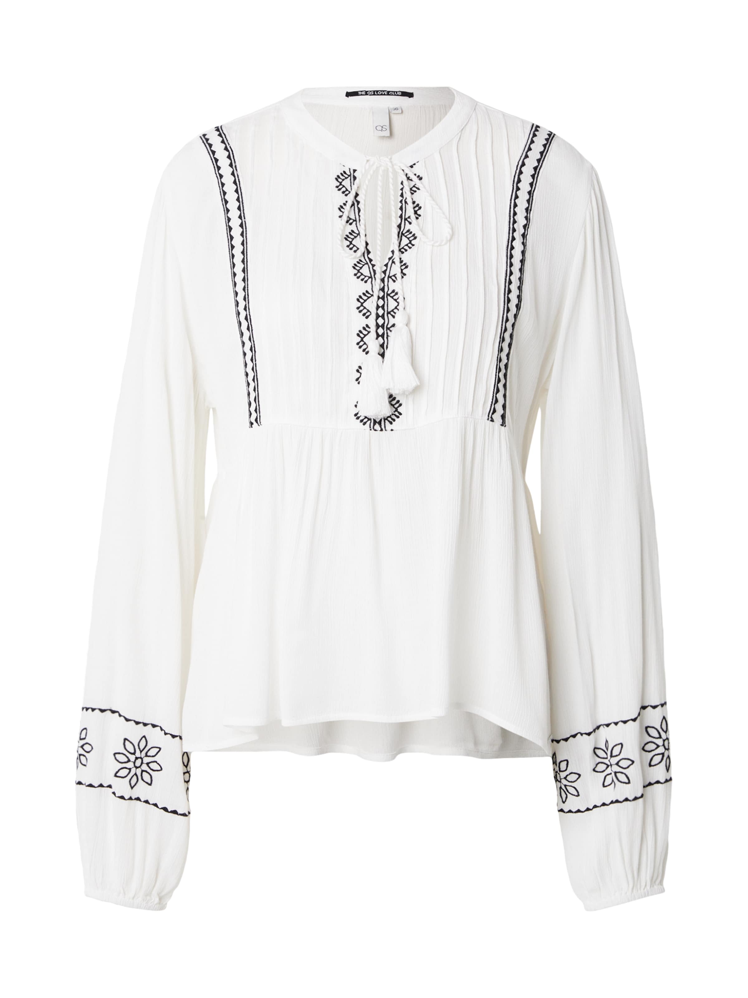 QS Blouse in White: front