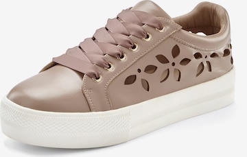 Baskets basses LASCANA en gris : devant