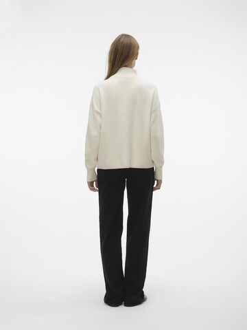 VERO MODA Pullover 'VMGoldneedle' i hvid
