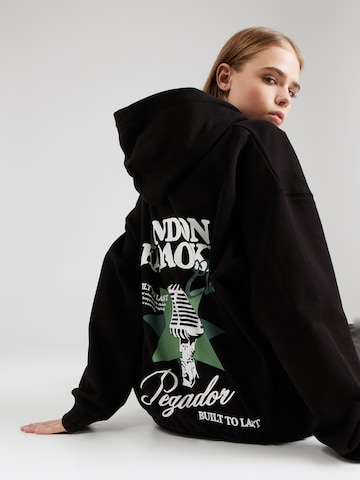 Pegador Sweatshirt 'Savile' in Zwart: voorkant