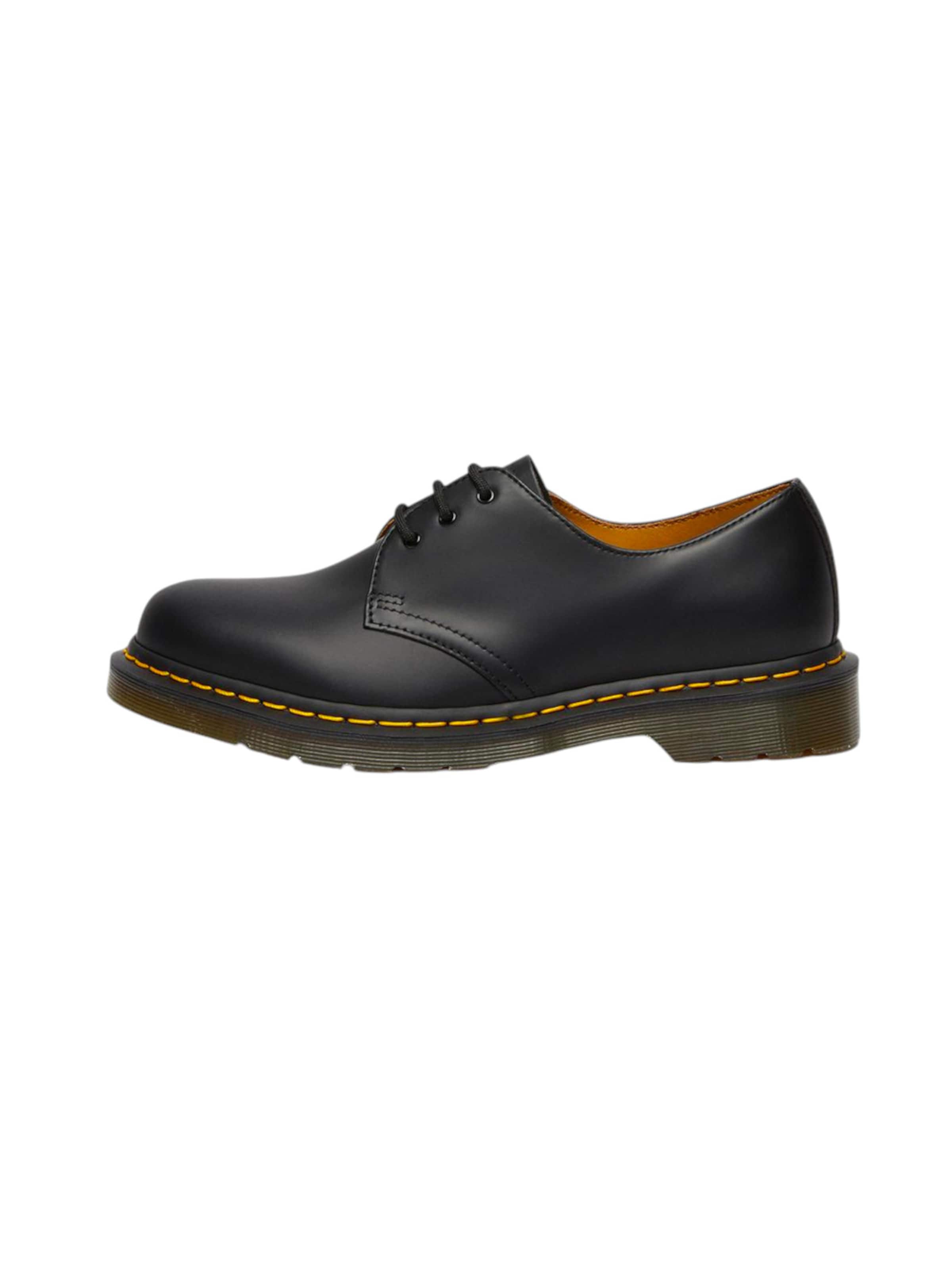 Scarpa stringata di Dr. Martens in nero: frontale