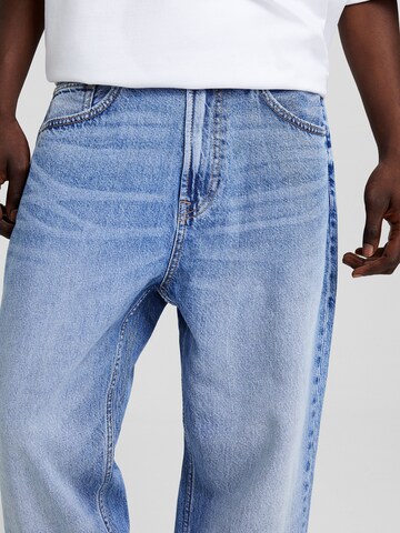 Bershka Loosefit Jeans in Blauw