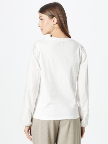 GAP Shirt in Weiß