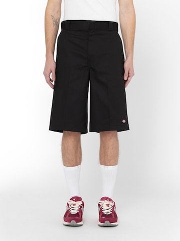 DICKIES Regular Pleated Pants in Black: front