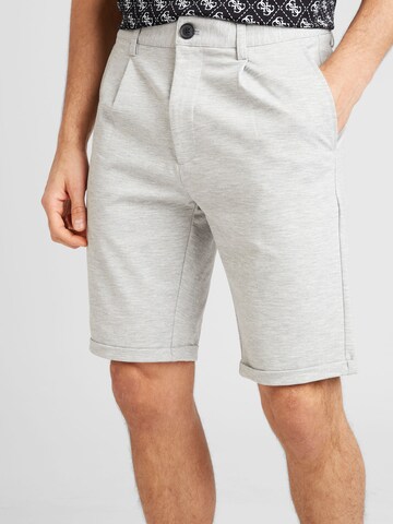 Lindbergh - regular Pantalón plisado 'Superflex' en gris