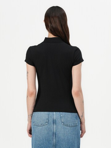 TOMMY HILFIGER Majica | črna barva