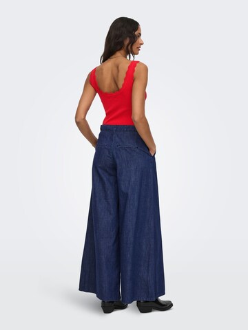 ONLY - Pierna ancha Pantalón vaquero plisado 'ONLPose' en azul