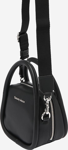 Tommy Jeans Handbag in Black: front