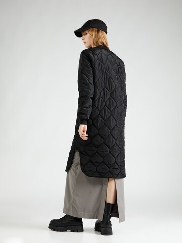 Noisy may Between-seasons coat 'SILJE' in Black