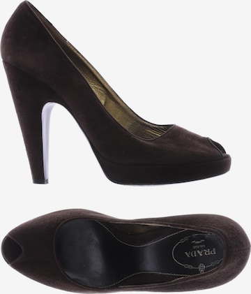 PRADA High Heels & Pumps in 39,5 in Brown: front