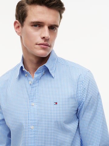 Regular fit Camicia di TOMMY HILFIGER in blu