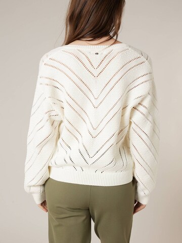 Pull-over 'Simako' Deeluxe en blanc