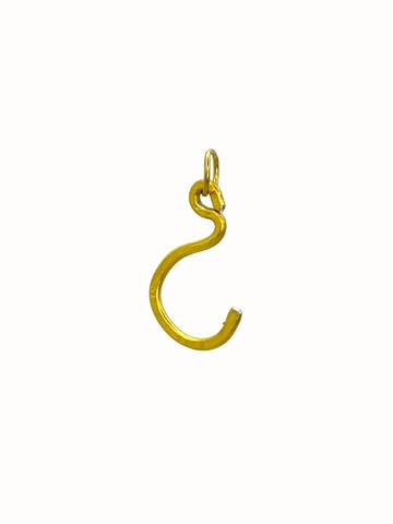 d'ecolife Essentials Anhänger 'Letter C' in Gold: Vorderseite