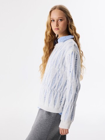 Pull-over Twist en blanc