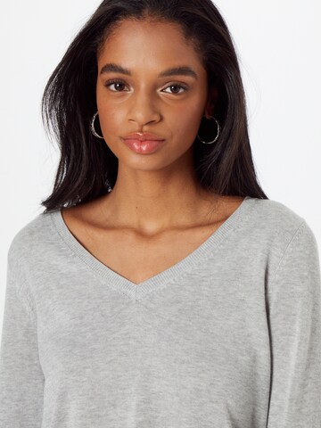 Pull-over REPEAT Cashmere en gris