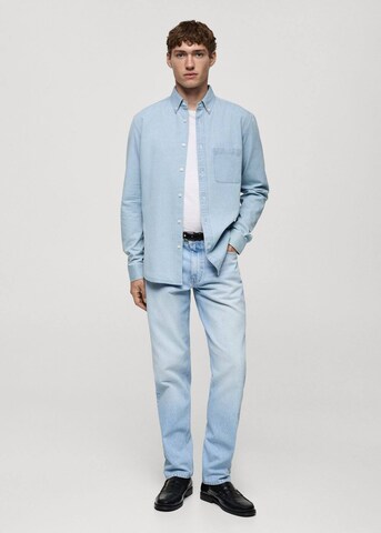 MANGO MAN Regular fit Button Up Shirt in Blue