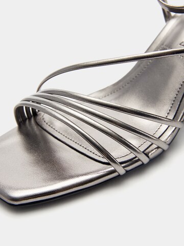 Pull&Bear Sandal i silver