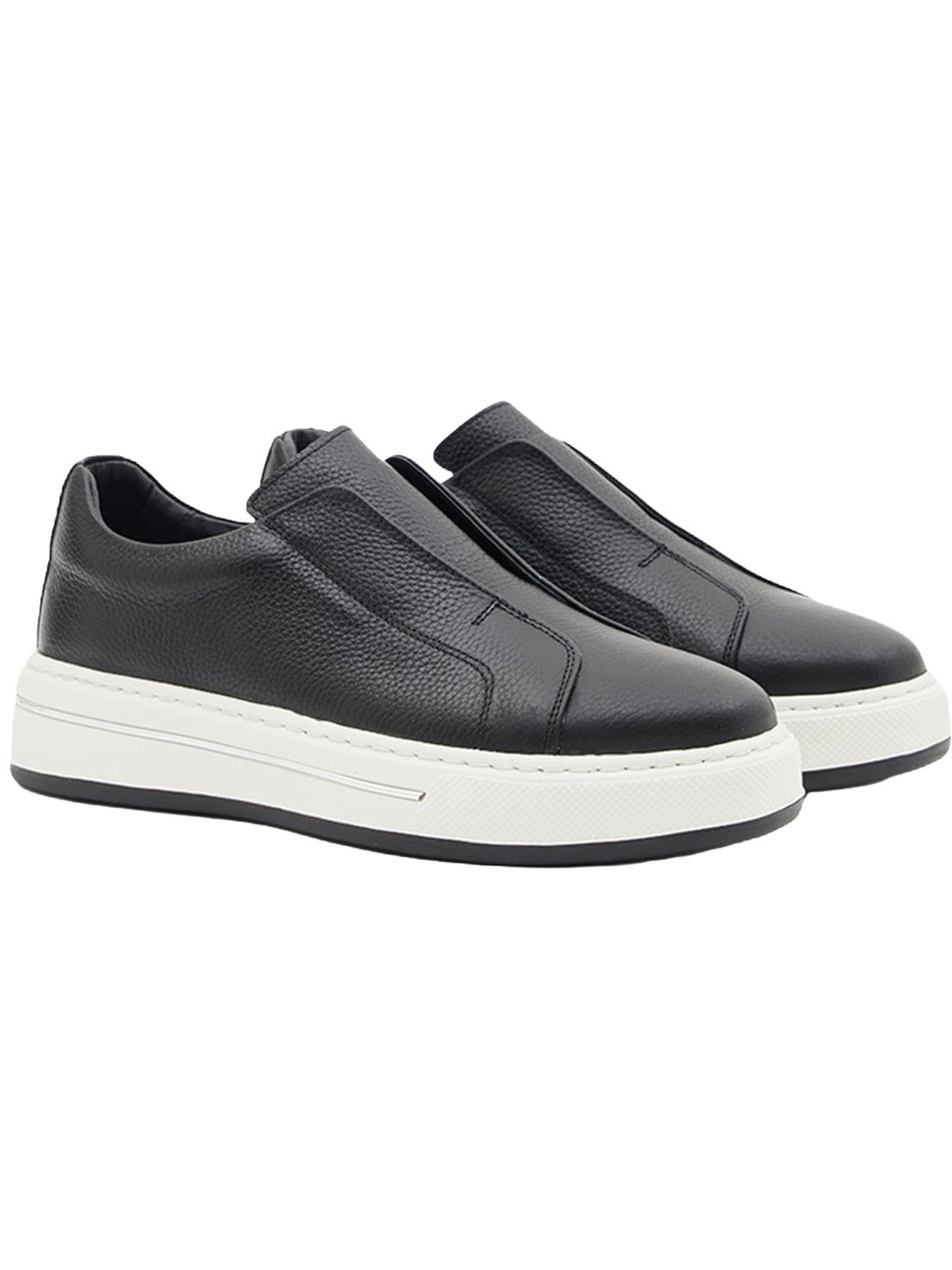 Desa Slipper‌ in Schwarz