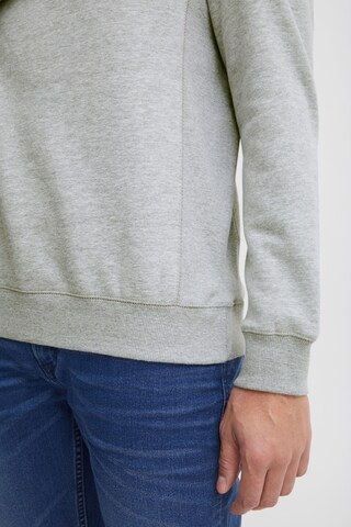 BLEND Sweatshirt in Grau