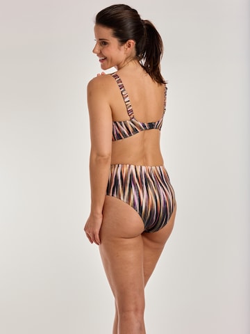 T-shirt Bikini 'Bronze Glow' di SUNFLAIR in marrone